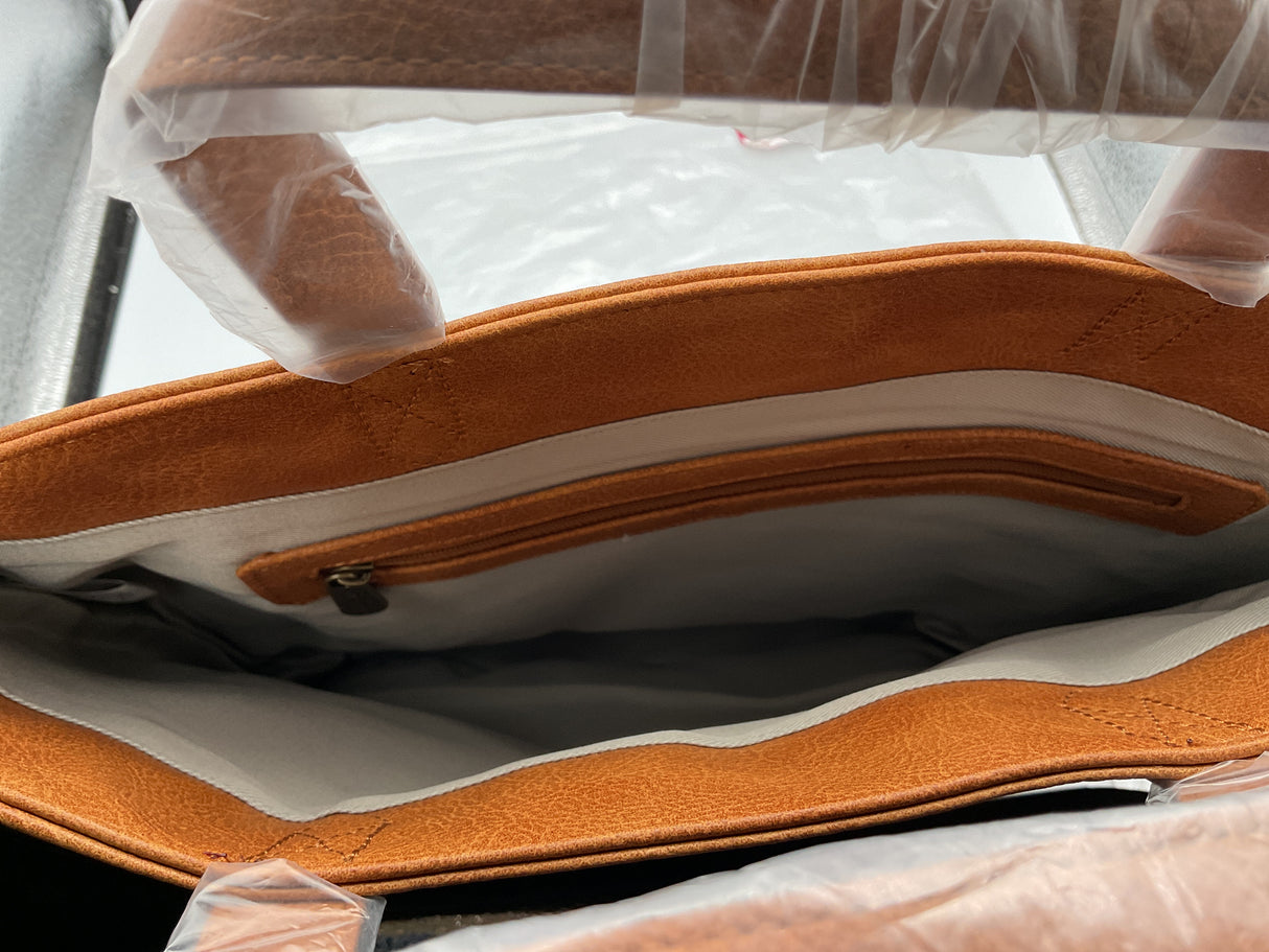 Thirty-One Window Shopper LTD. Caramel Distressed Pebble