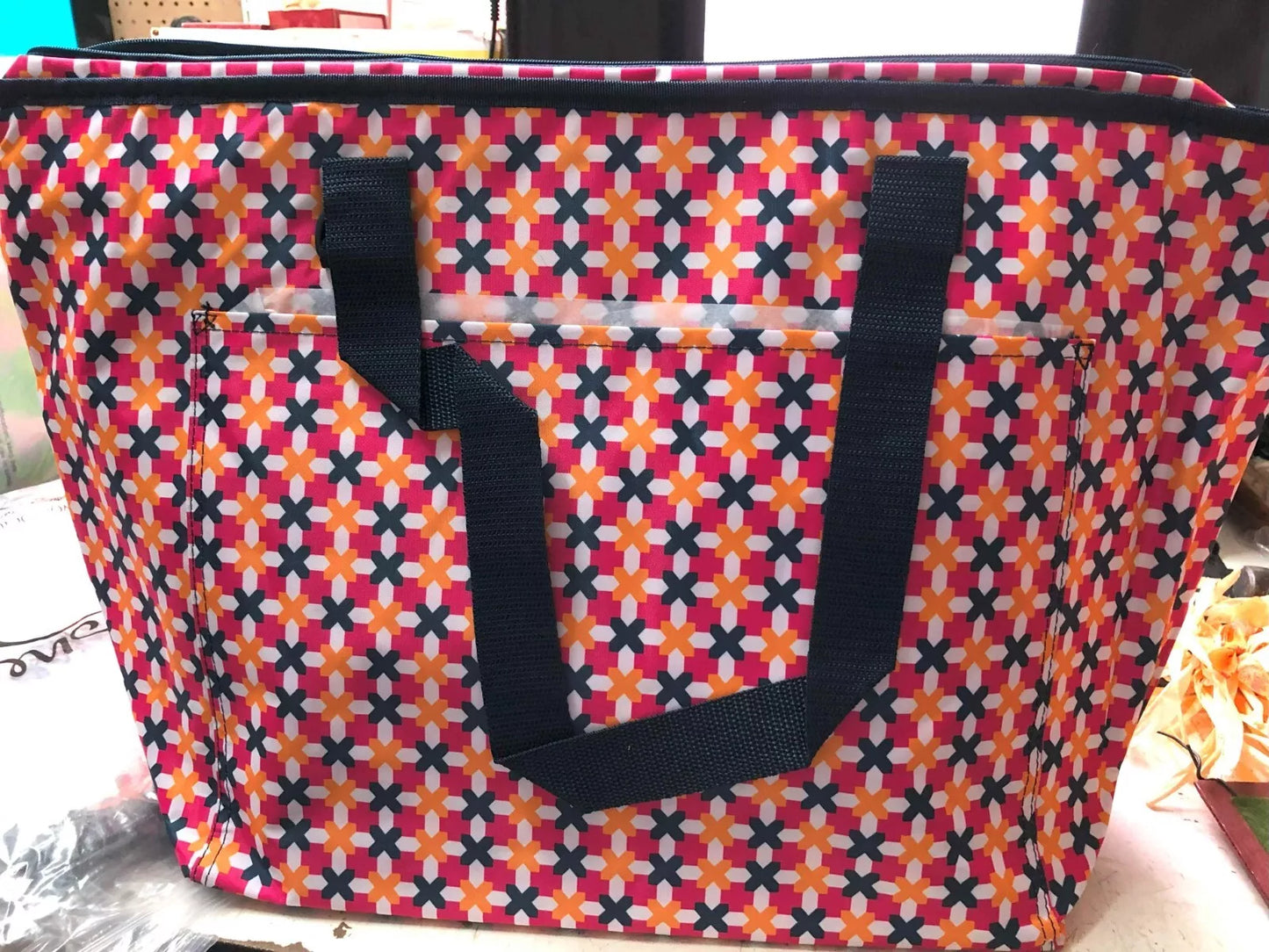 New Thirty-One Tote-ally Thermal - Tropical Twist