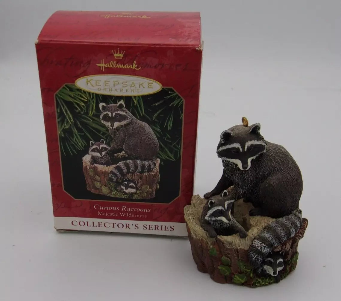 Hallmark Ornament Keepsake 1999 Curious Raccoons Collector Majestic Wilderness