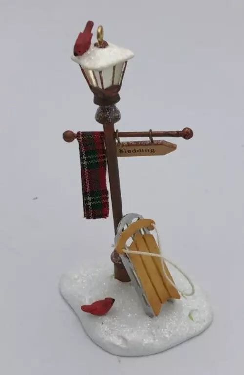 2007 Hallmark Keepsake Lamppost Street Sign Winter Park Christmas Ornament