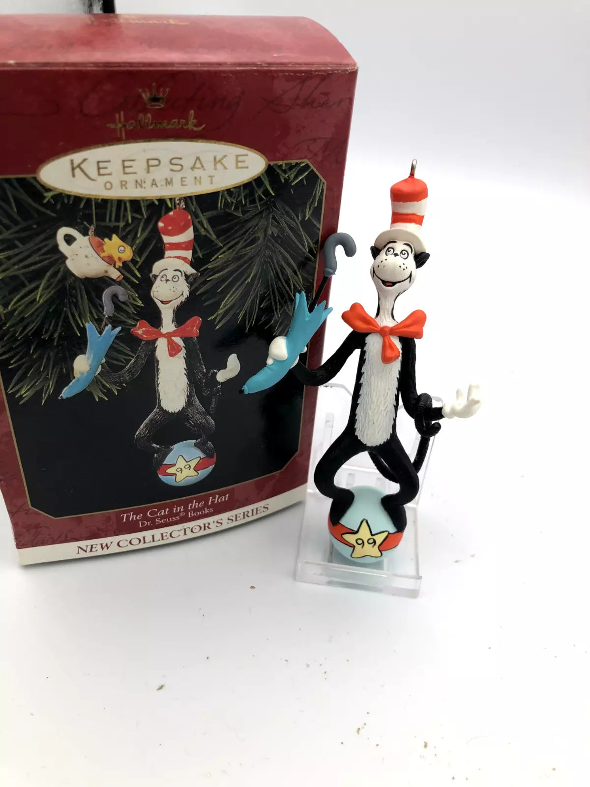 1999 Hallmark Christmas Ornament Dr. Seuss The Cat in the Hat Missing Fish