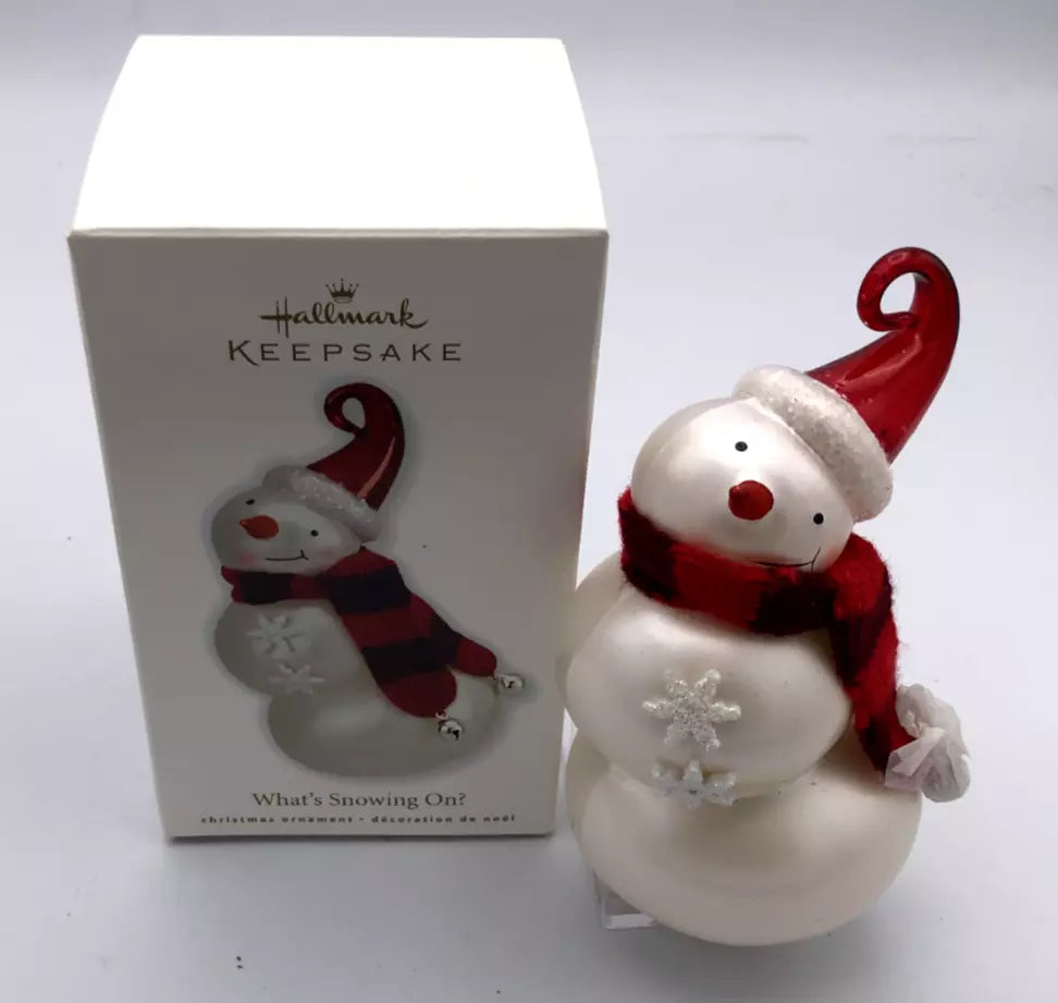 Hallmark Keepsake Ornament What’s Snowing On? Christmas Tree Snowman 2010