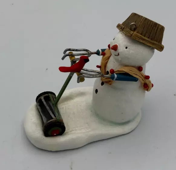 2007 Hallmark Keepsake Ornament 'Sno Time For Shoveling Snowmen Winter Garden