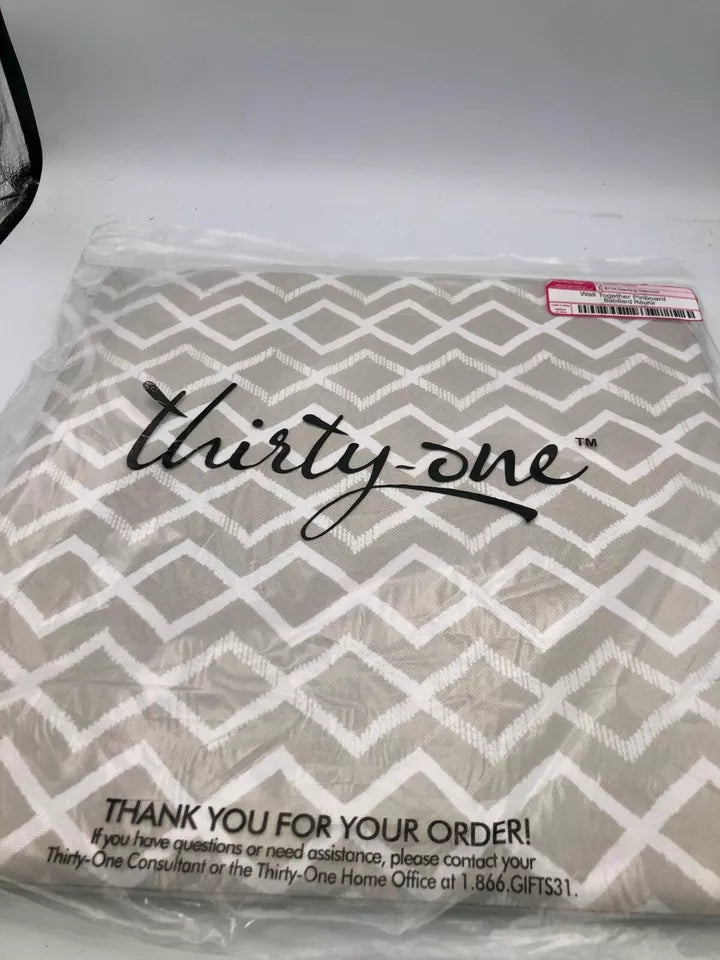 Thirty One 31 Gifts Wall Together PinBoard