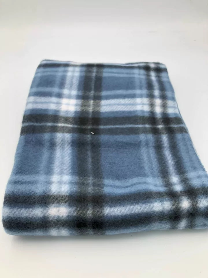 27" x 40" Assorted Pattern Cozy Pet Blanket